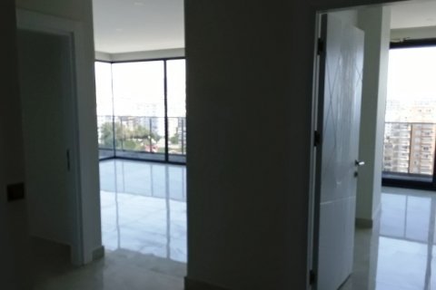 2+1 Lejlighed  i Mahmutlar, Antalya, Tyrkiet Nr. 5658 - 4