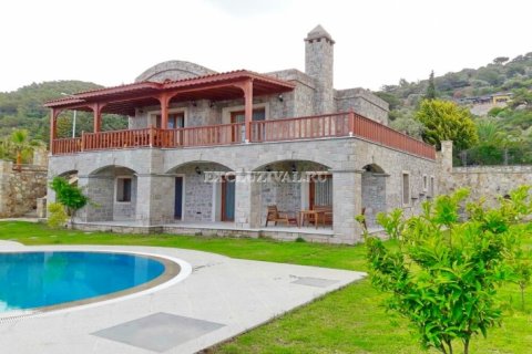 3+2 Villa  i Bodrum, Mugla, Tyrkiet Nr. 9921 - 1