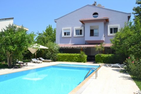 4+1 Villa  i Kemer, Antalya, Tyrkiet Nr. 9886 - 2