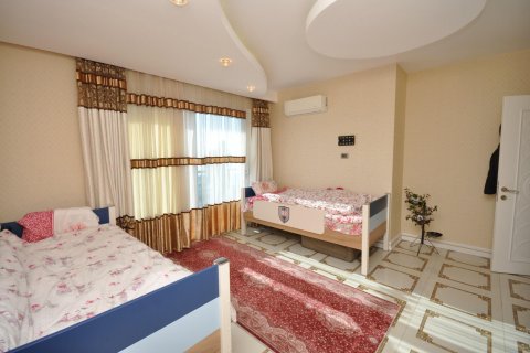 3+1 Lejlighed  i Mahmutlar, Antalya, Tyrkiet Nr. 24353 - 25
