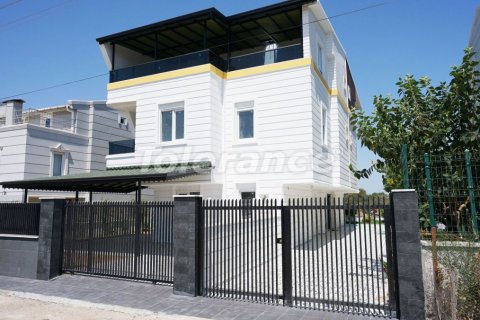 4+1 Villa  i Antalya, Tyrkiet Nr. 29097 - 1