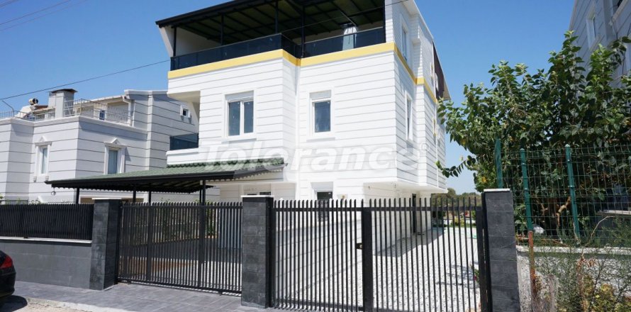 4+1 Villa  i Antalya, Tyrkiet Nr. 29097