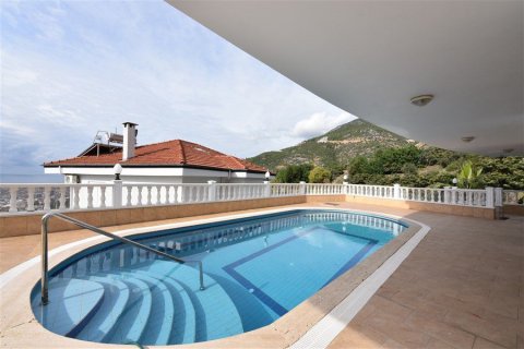 5+1 Villa  i Alanya, Antalya, Tyrkiet Nr. 39328 - 22