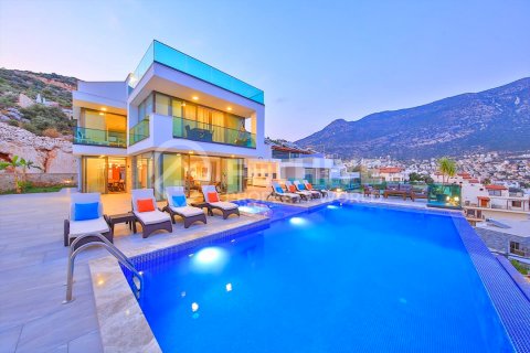 5+1 Villa  i Kalkan, Antalya, Tyrkiet Nr. 39308 - 11