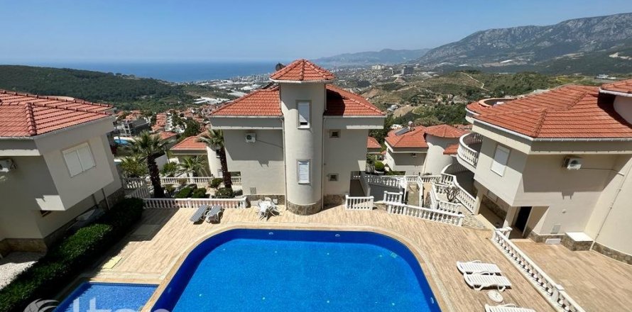 3+2 Villa  i Alanya, Antalya, Tyrkiet Nr. 42401