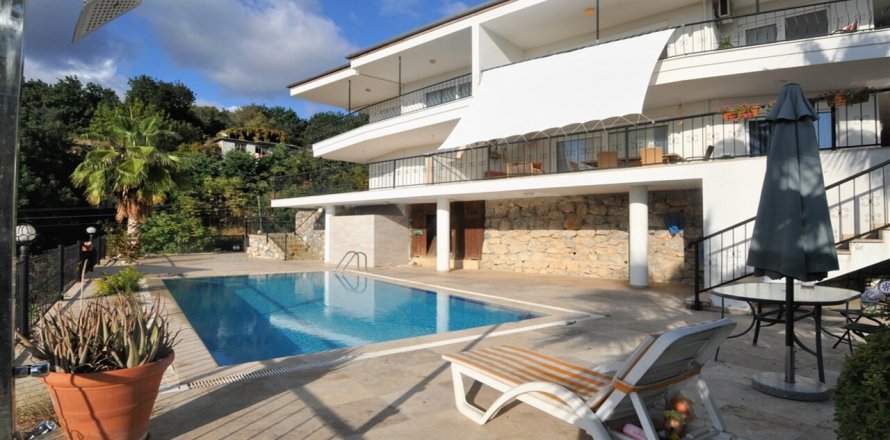 3+1 Villa  i Alanya, Antalya, Tyrkiet Nr. 43363