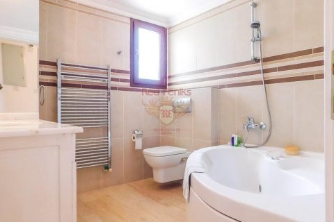 4+1 Villa  i Girne,  Nr. 48016 - 7