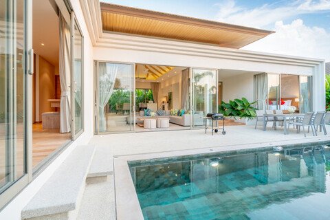 1,6 миллиона сделок купли-продажи состоялось за полгода