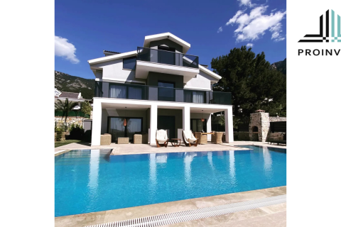 4+1 Villa  i Fethiye, Mugla, Tyrkiet Nr. 52394 - 1