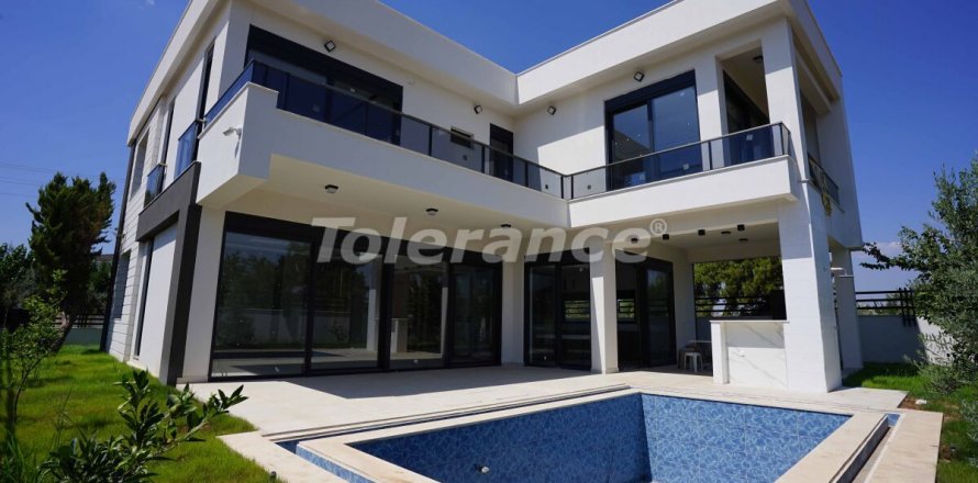 5+1 Villa  i Antalya, Tyrkiet Nr. 53848