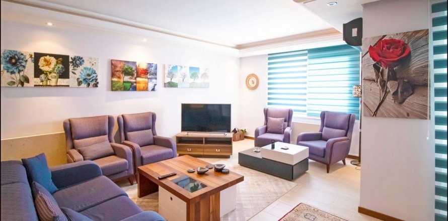 2+1 Lejlighed  i Mahmutlar, Antalya, Tyrkiet Nr. 53080