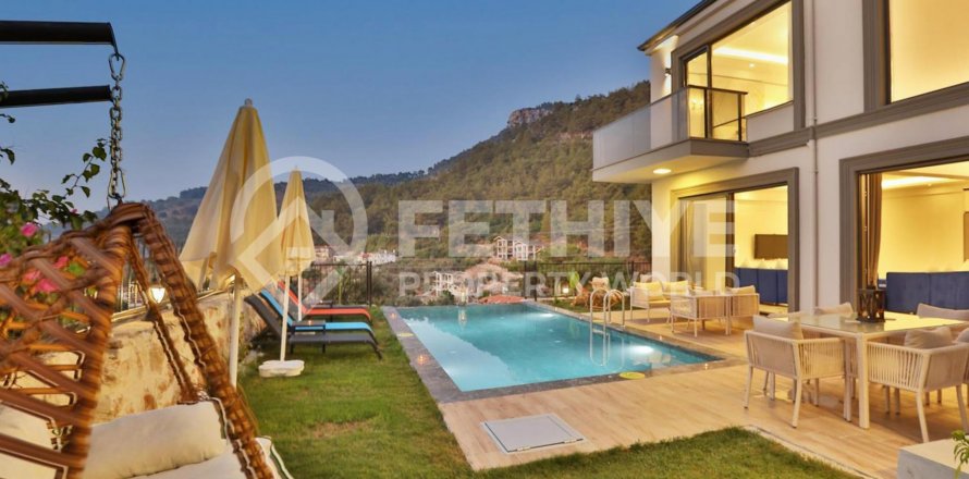 3+1 Villa  i Fethiye, Mugla, Tyrkiet Nr. 60911