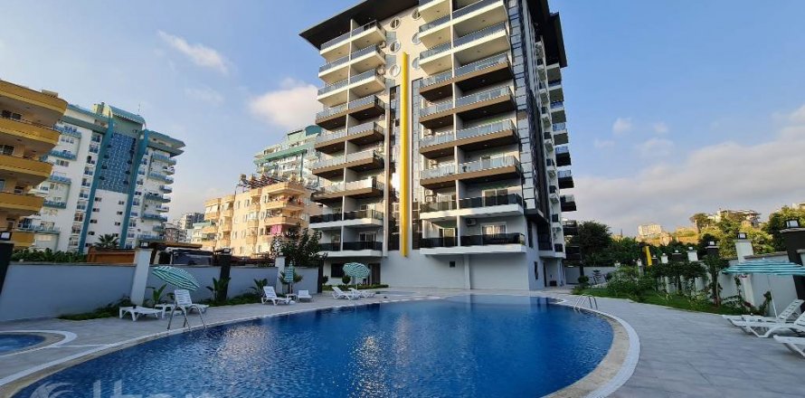 3+1 Lejlighed  i Mahmutlar, Antalya, Tyrkiet Nr. 60476