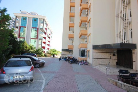 2+1 Lejlighed  i Mahmutlar, Antalya, Tyrkiet Nr. 60025 - 2
