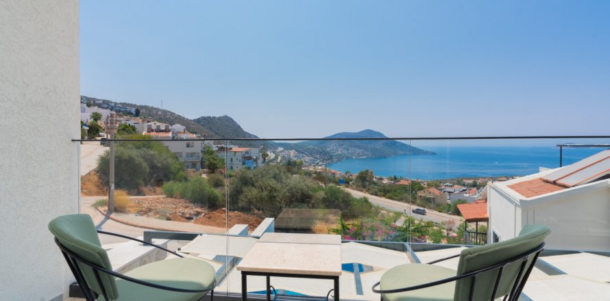 3+1 Villa  i Kalkan, Antalya, Tyrkiet Nr. 60583