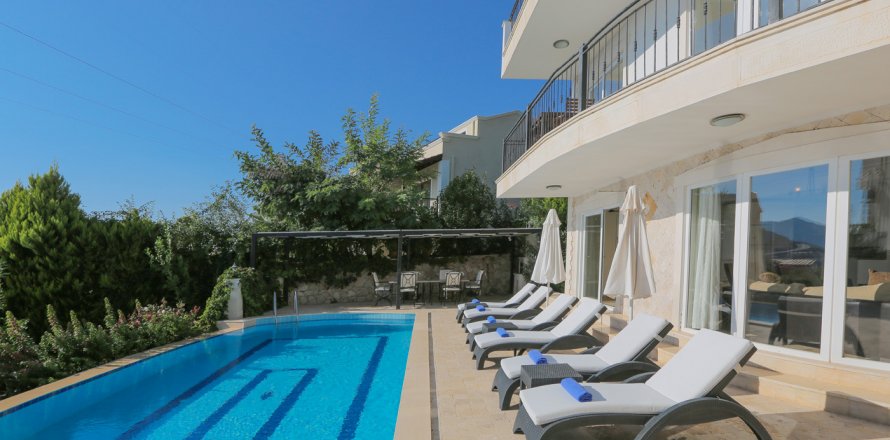 3+1 Villa  i Antalya, Tyrkiet Nr. 61288