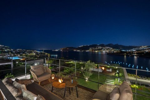 5+2 Villa  i Bodrum, Mugla, Tyrkiet Nr. 63644 - 8