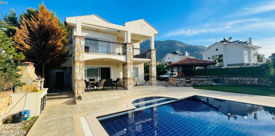 3+1 Villa  i Fethiye, Mugla, Tyrkiet Nr. 69758