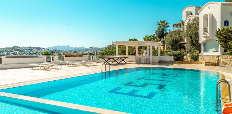 5+1 Villa  i Bodrum, Mugla, Tyrkiet Nr. 70730