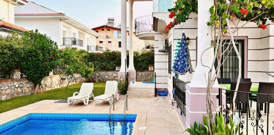 4+1 Villa  i Fethiye, Mugla, Tyrkiet Nr. 71717