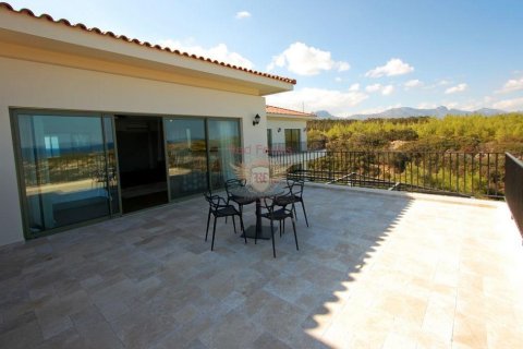 5+0 Villa  i Girne,  Nr. 71209 - 28