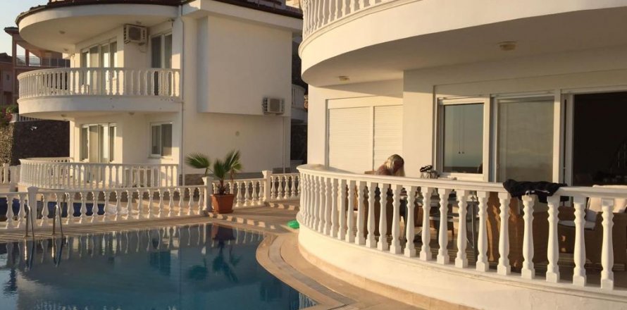 4+1 Villa  i Alanya, Antalya, Tyrkiet Nr. 70322