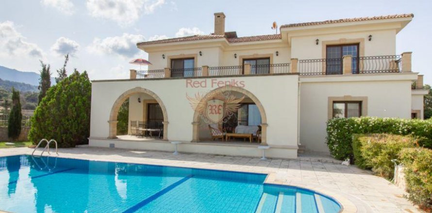 4+1 Villa  i Girne,  Nr. 71210