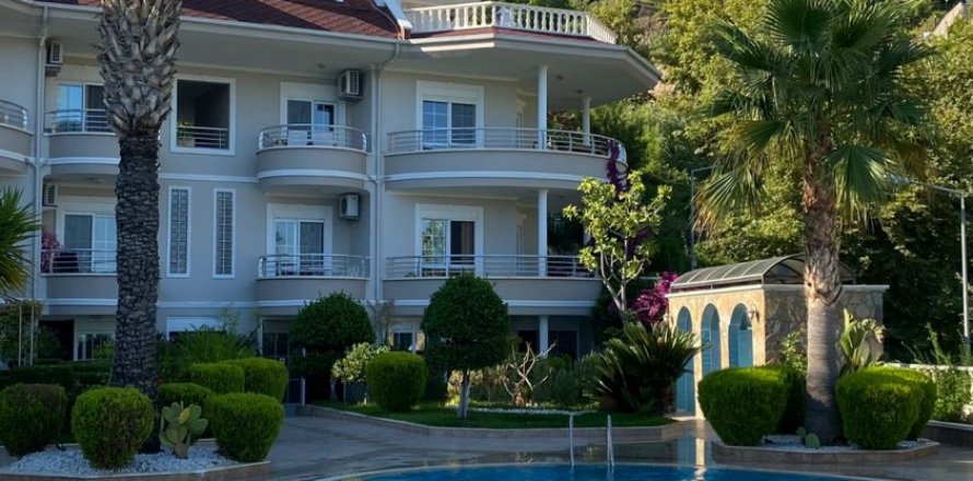 3+1 Villa  i Tepe, Alanya, Antalya, Tyrkiet Nr. 70196