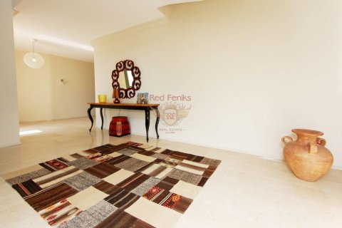 5+0 Villa  i Girne,  Nr. 71281 - 5