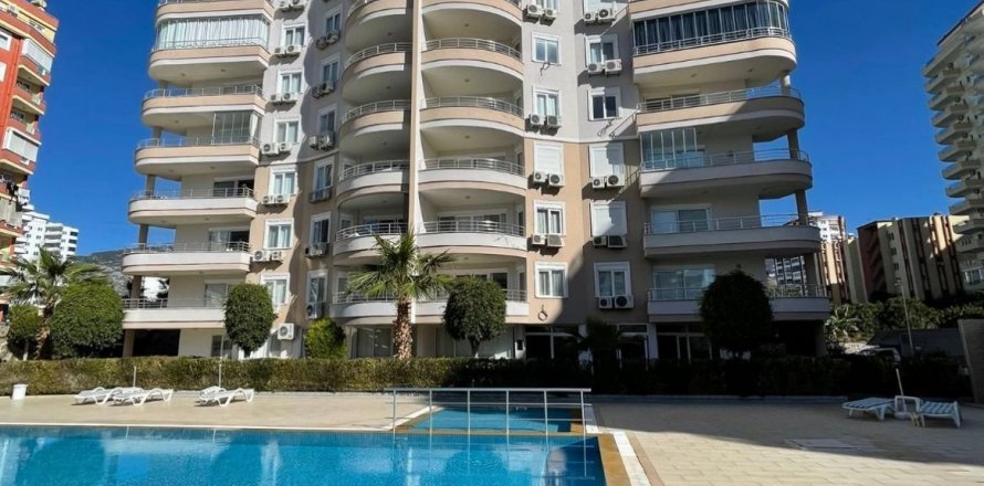 4+1 Lejlighed  i Mahmutlar, Antalya, Tyrkiet Nr. 66975