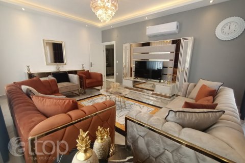 2+1 Lejlighed  i Mahmutlar, Antalya, Tyrkiet Nr. 67827 - 2