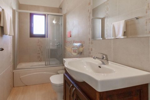 4+1 Villa  i Girne,  Nr. 71210 - 17