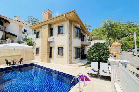 3+1 Villa  i Marmaris, Mugla, Tyrkiet Nr. 76408 - 1