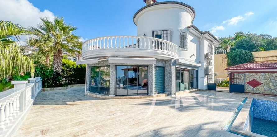 3+1 Villa  i Alanya, Antalya, Tyrkiet Nr. 76795