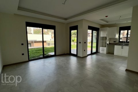 3+1 Villa  i Alanya, Antalya, Tyrkiet Nr. 76159 - 9