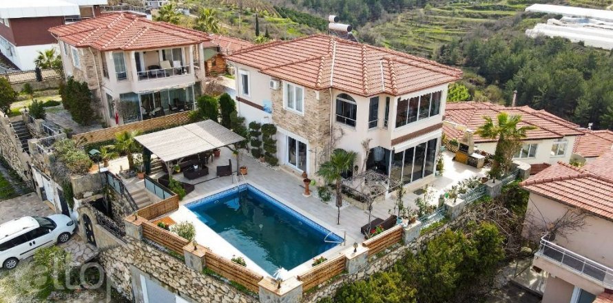 3+1 Villa  i Alanya, Antalya, Tyrkiet Nr. 72626