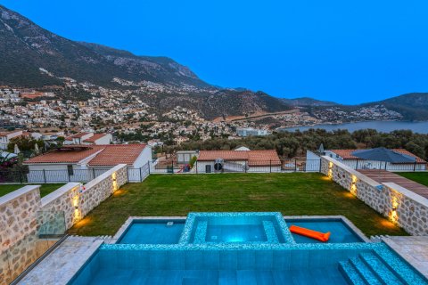 5+1 Villa  i Kalkan, Antalya, Tyrkiet Nr. 72587 - 21