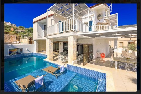 5+1 Villa  i Kalkan, Antalya, Tyrkiet Nr. 76693 - 1