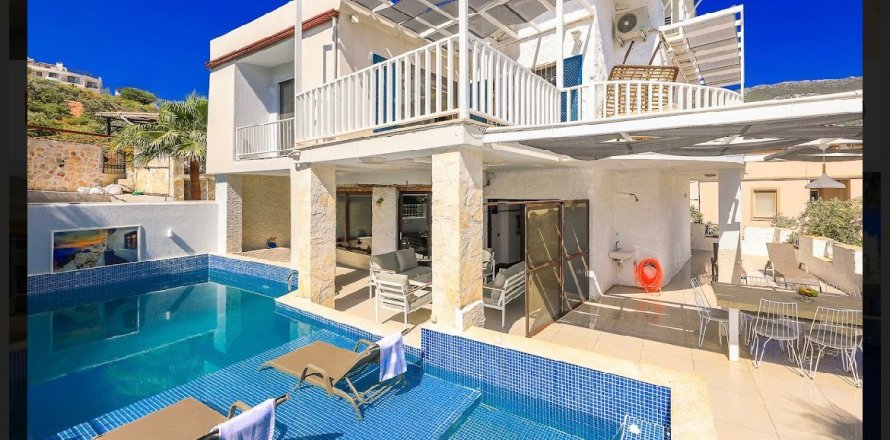 5+1 Villa  i Kalkan, Antalya, Tyrkiet Nr. 76693