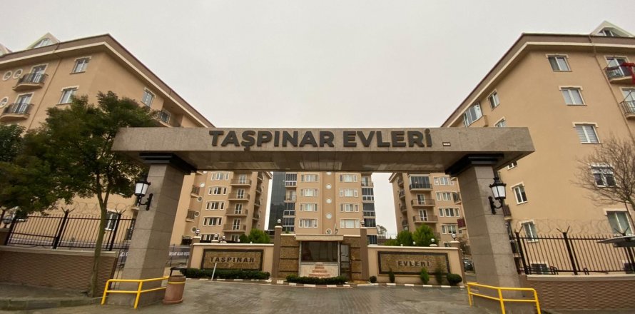 3+1 Lejlighed  i Arnavutkoey, Istanbul, Tyrkiet Nr. 83297