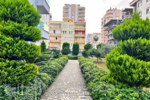 2+1 Lejlighed  i Mahmutlar, Antalya, Tyrkiet Nr. 80073 - 3