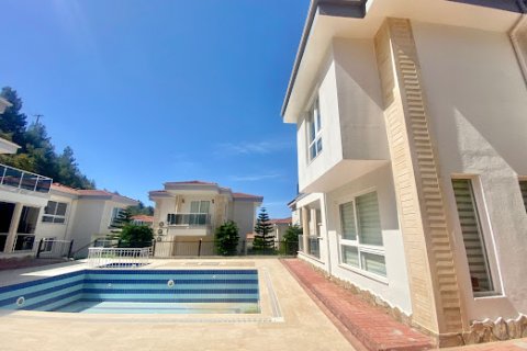 3+1 Villa  i Bektas, Alanya, Antalya, Tyrkiet Nr. 81187 - 18