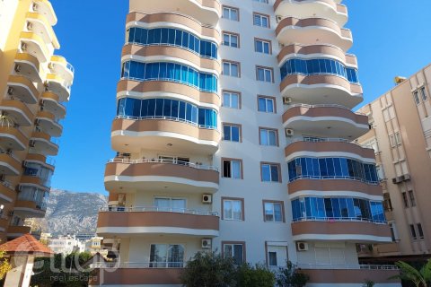 2+1 Lejlighed  i Mahmutlar, Antalya, Tyrkiet Nr. 80149 - 1