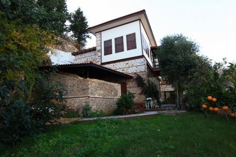 3+1 Villa  i Alanya, Antalya, Tyrkiet Nr. 79661 - 1