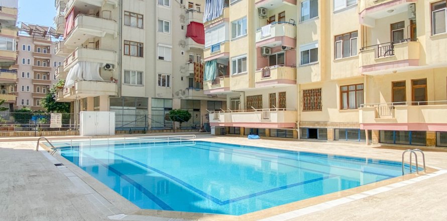 3+1 Lejlighed  i Mahmutlar, Antalya, Tyrkiet Nr. 80572