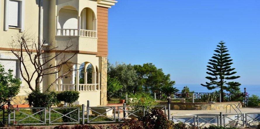 4+1 Villa  i Incekum, Antalya, Tyrkiet Nr. 84111
