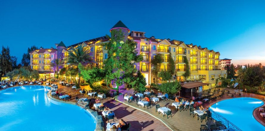 Hotel Zum Verkauf In Manavgat Antalya Turkei Von As Property Invest 8000m2 Nr 11653 Turk Estate