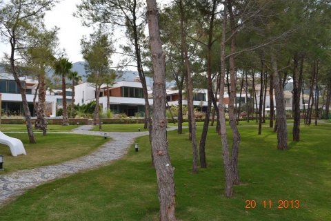 5+1 Villa  in Gumbet, Bodrum, Mugla, Türkei Nr. 16215 - 15