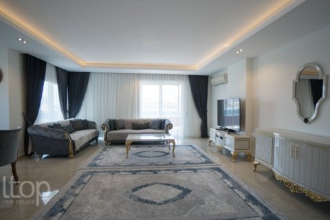 3+1 Wohnung  in Mahmutlar, Antalya, Türkei Nr. 28173 - 9