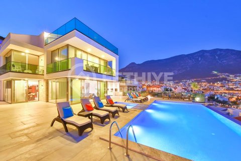 5+1 Villa  in Kalkan, Antalya, Türkei Nr. 39308 - 9